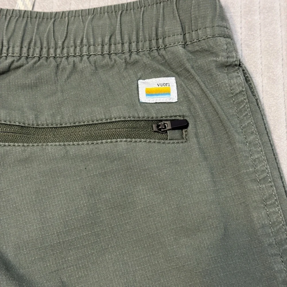 Vuori Pants Mens Medium Green Ripstop Elastic Waist Zip Pocket Hiking v412